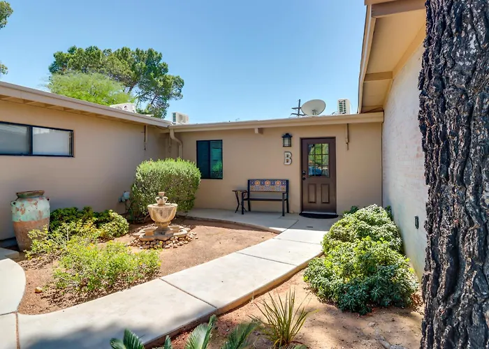 Swim & Courtyards: Estate Near Sabino * Tucson