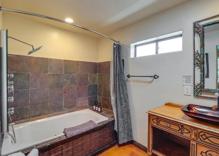 Swim & Courtyards: Estate Near Sabino Tucson