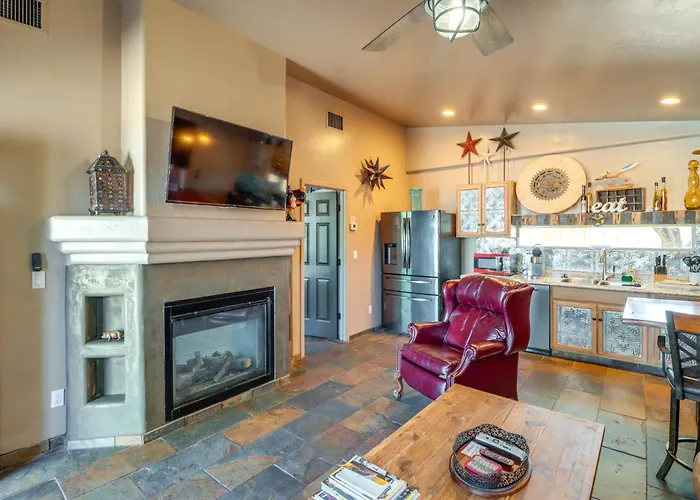 Swim & Courtyards: Estate Near Sabino Tucson